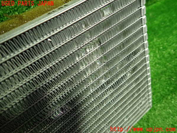 1UPJ-9233846100]ボルボ・C30(MB4204S)ヒーターコア 中古_2