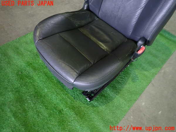 1UPJ-9233847035]ボルボ・C30(MB4204S)運転席シート 中古_3