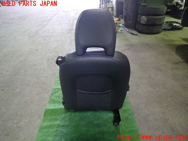 1UPJ-9233847065]ボルボ・C30(MB4204S)助手席シート 中古_4