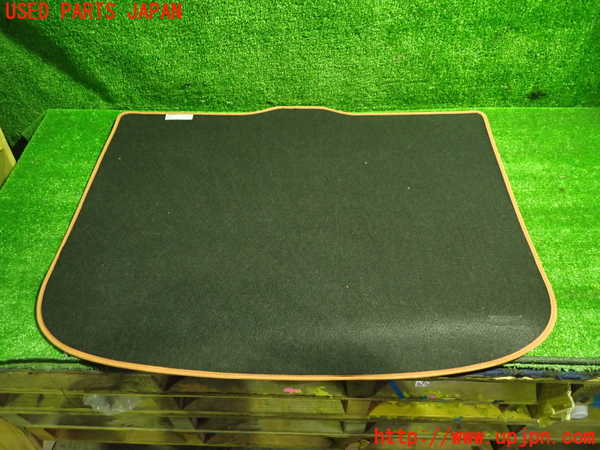 1UPJ-9233847771]ボルボ・C30(MB4204S)ラゲッジトレイ1 中古_4