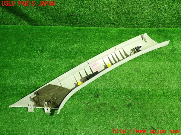 1UPJ-9233847660]ボルボ・C30(MB4204S)左フロントピラートリム 中古_3