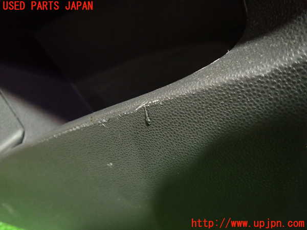 1UPJ-9233847680]ボルボ・C30(MB4204S)左リアピラートリム 中古_3