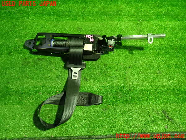 1UPJ-9233847075]ボルボ・C30(MB4204S)助手席シートベルト 中古_2