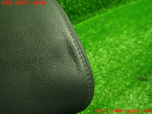 1UPJ-9233847150]ボルボ・C30(MB4204S)右2列目ヘッドレスト 中古_3