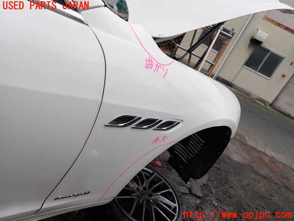 1UPJ-9233851080]マセラティ・クアトロポルテ(MQP30A)右前フェンダー 中古_5