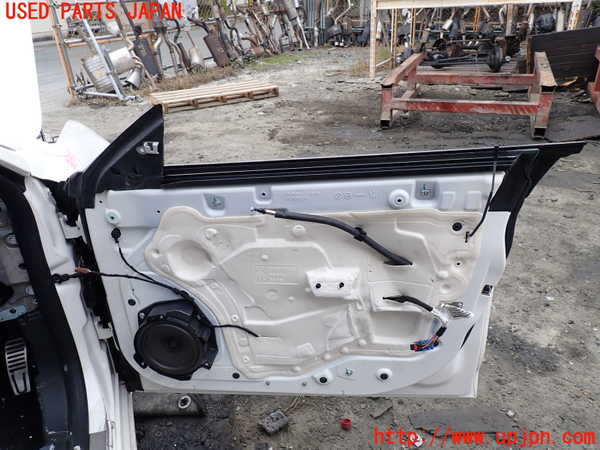 1UPJ-9233851230]マセラティ・クアトロポルテ(MQP30A)右前ドア 中古 SAINT-GOBAIN SEKURIT M1602 43R-01079_4