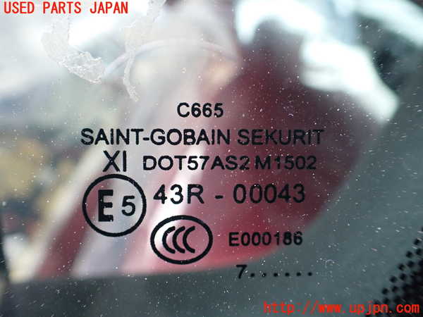 1UPJ-9233851382]マセラティ・クアトロポルテ(MQP30A)左クォーターガラス 中古 SAINT-GOBAIN SEKURIT M1502 43R-00043_3