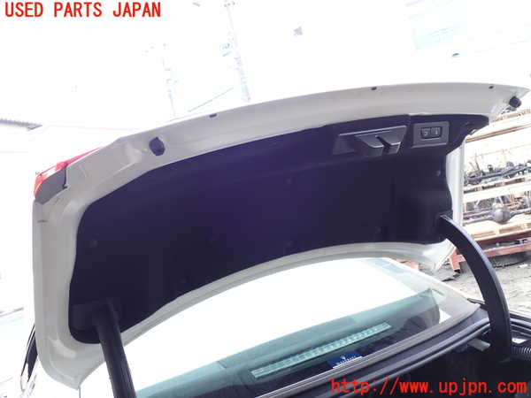 1UPJ-9233851500]マセラティ・クアトロポルテ(MQP30A)トランク 中古_4