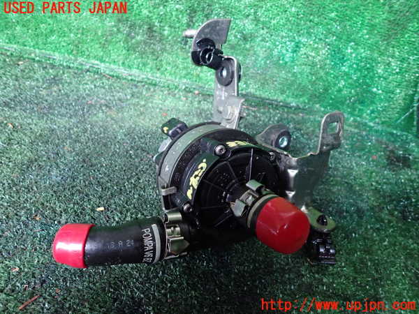 1UPJ-9233852110]マセラティ・クアトロポルテ(MQP30A)ウォーターポンプ 中古_2