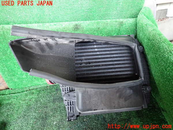 1UPJ-9233852451]マセラティ・クアトロポルテ(MQP30A)インタークーラー1 中古_3