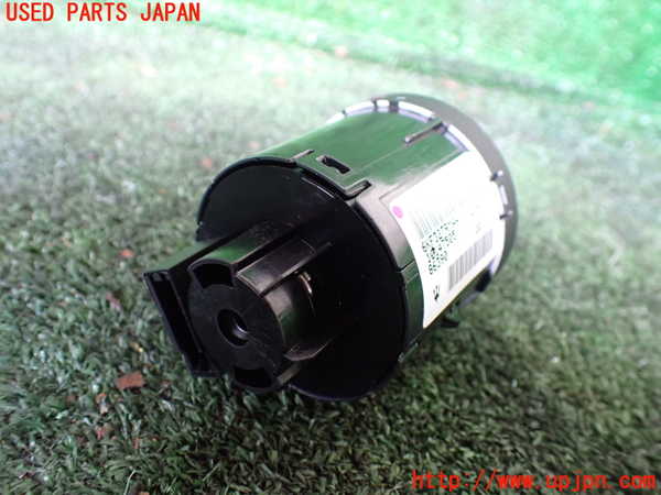 1UPJ-9233856285]マセラティ・クアトロポルテ(MQP30A)ライトスイッチ 中古_2