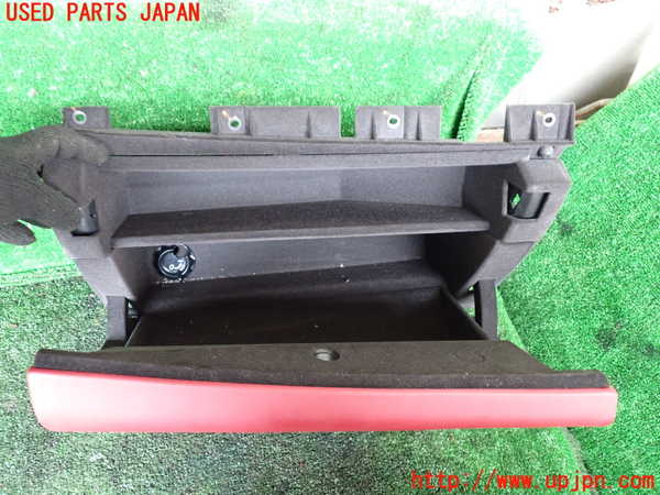 1UPJ-9233857516]マセラティ・クアトロポルテ(MQP30A)グローブボックス1 中古_3
