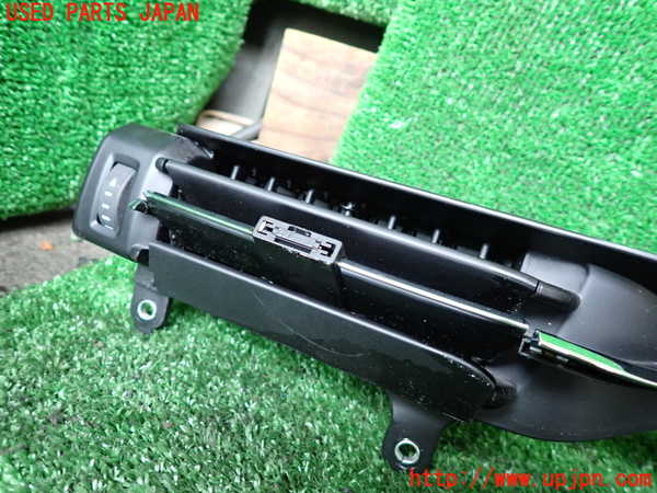 1UPJ-9233857526]マセラティ・クアトロポルテ(MQP30A)エアコン吹き出し口1 中古_3