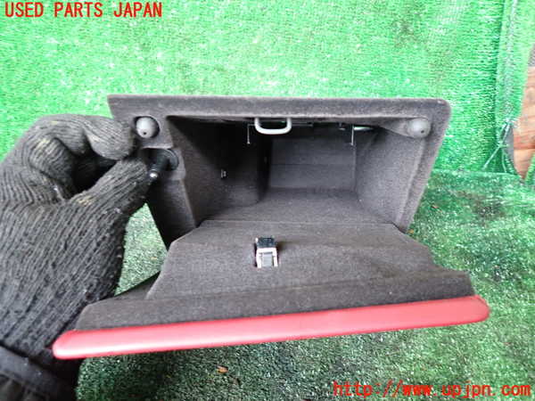 1UPJ-9233857841]マセラティ・クアトロポルテ(MQP30A)小物入れ1 中古_2