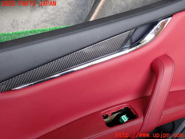 1UPJ-9233851264]マセラティ・クアトロポルテ(MQP30A)左前ドア内張り 中古_2