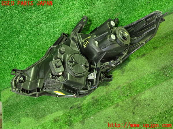 1UPJ-9233861130]アルファード(ANH20W)右ヘッドライト HID 中古_3