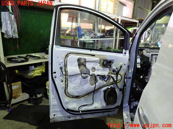 1UPJ-9233861260]アルファード(ANH20W)左前ドア 中古_5