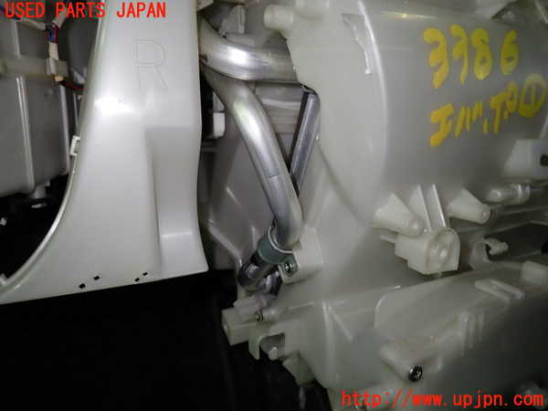 1UPJ-9233866081]アルファード(ANH20W)エバポレーター1 中古_3