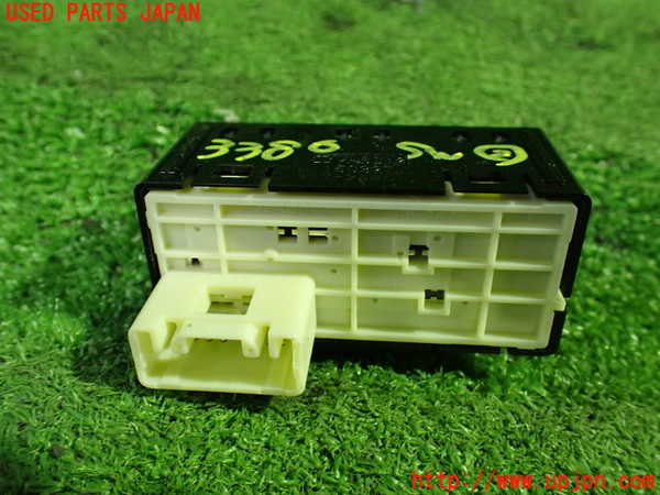 1UPJ-9233866307]アルファード(ANH20W)スイッチ2 中古_2