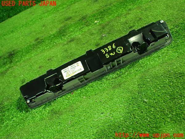 1UPJ-9233866308]アルファード(ANH20W)スイッチ3 中古_2