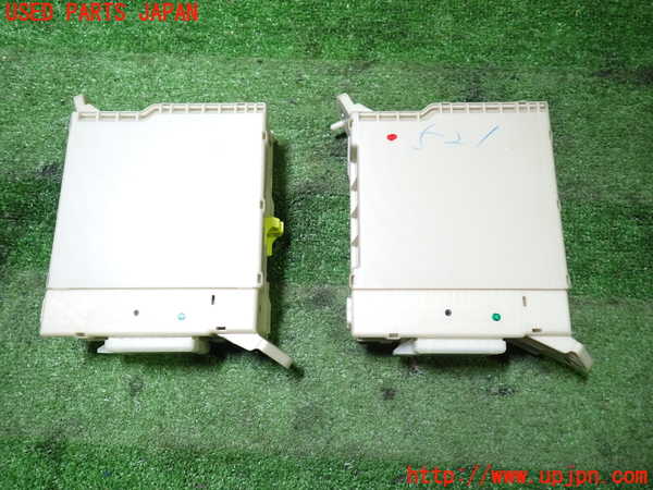 1UPJ-9233866741]アルファード(ANH20W)ヒューズボックス1 中古_2