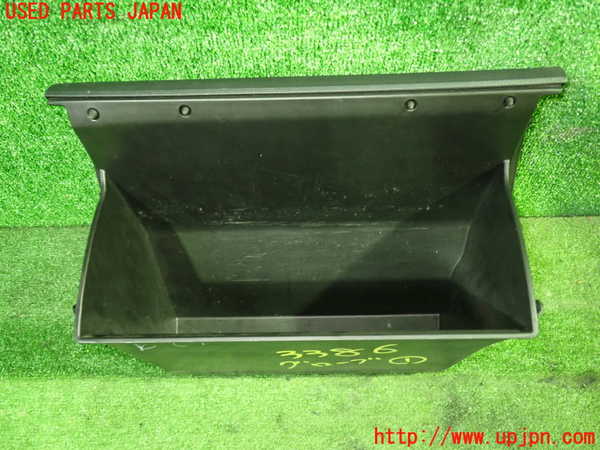 1UPJ-9233867516]アルファード(ANH20W)グローブボックス1 中古_2