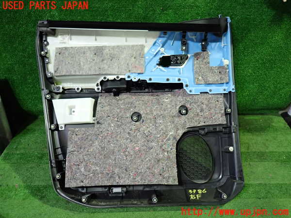 1UPJ-9233861234]アルファード(ANH20W)右前ドア内張り 中古_4