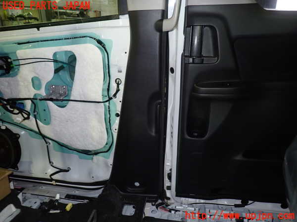 1UPJ-9233867665]アルファード(ANH20W)右センターピラートリム 中古_3