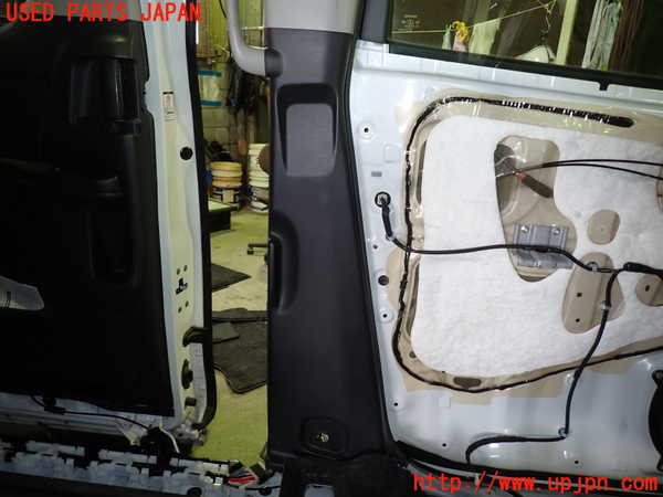 1UPJ-9233867670]アルファード(ANH20W)左センターピラートリム 中古_3