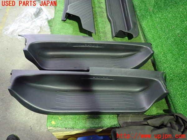 1UPJ-9233867740]アルファード(ANH20W)スカッフプレート 中古_3