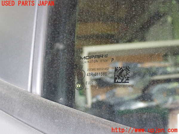 1UPJ-9233871290]ジープ・レネゲード(BV13PM)右後ドア 中古_2