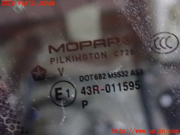 1UPJ-9233871380]ジープ・レネゲード(BV13PM)右クォーターガラス 中古_2