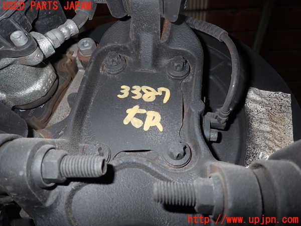 1UPJ-9233874300]ジープ・レネゲード(BV13PM)右リアナックルハブ 中古_2