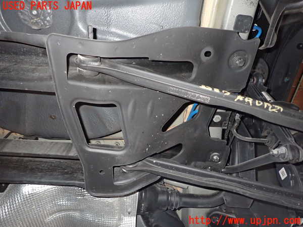 1UPJ-9233875295]ジープ・レネゲード(BV13PM)リアメンバー 中古_2