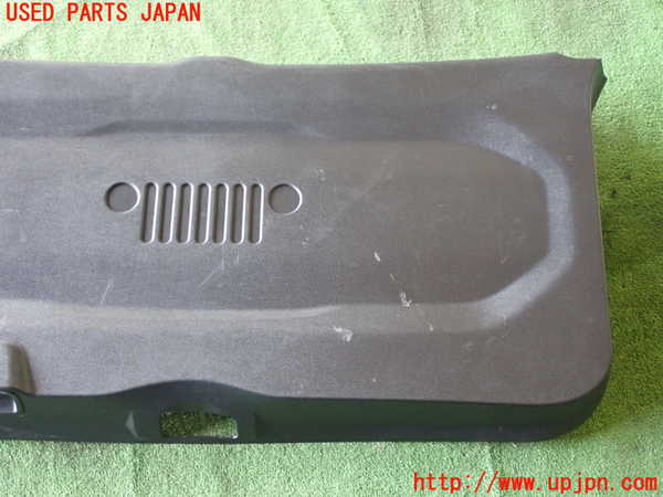1UPJ-9233871578]ジープ・レネゲード(BV13PM)バックドア内張り 中古_2