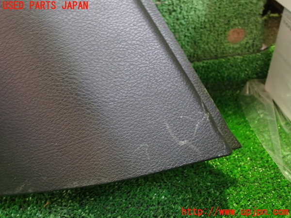 1UPJ-9233877675]ジープ・レネゲード(BV13PM)右リアピラートリム 中古_2