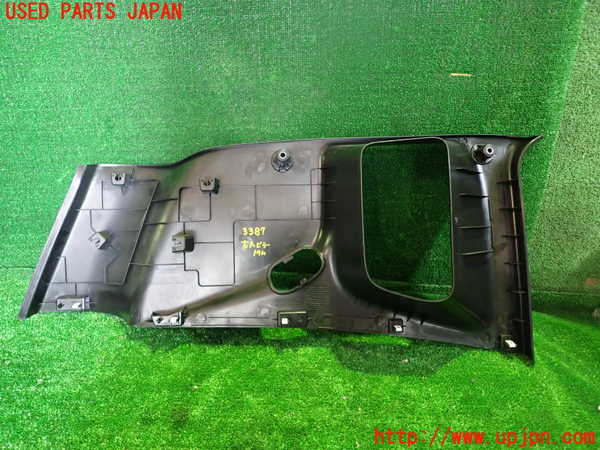 1UPJ-9233877675]ジープ・レネゲード(BV13PM)右リアピラートリム 中古_5