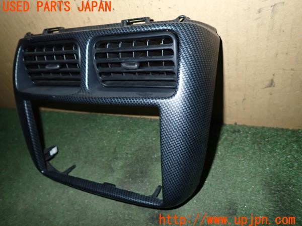 3UPJ=9233880605]スイフト スポーツ(HT81S)純正 73821-70H00 オーディオパネル カーボン調 中古_3