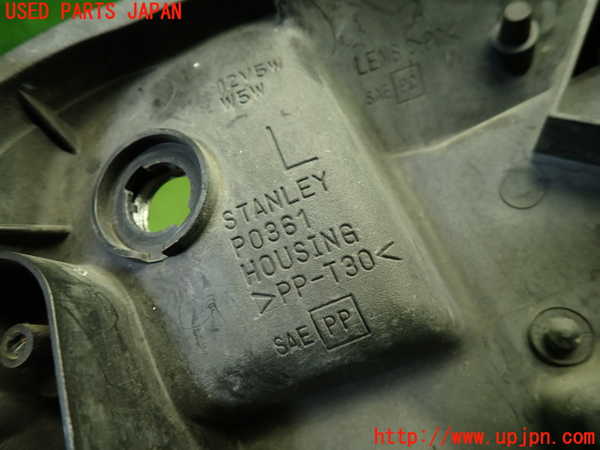 1UPJ-9233881132]スイフトスポーツ(HT81S)左ヘッドライト ハロゲン 中古_4