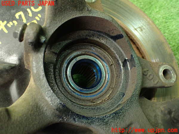 1UPJ-9233884295]スイフトスポーツ(HT81S)左フロントナックルハブ 中古_3