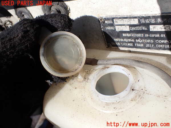 1UPJ-9233896791]三菱ジープ(J54)ウォッシャータンク1 中古_2