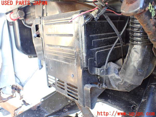 1UPJ-9233896100]三菱ジープ(J54)ヒーターコア 中古_2