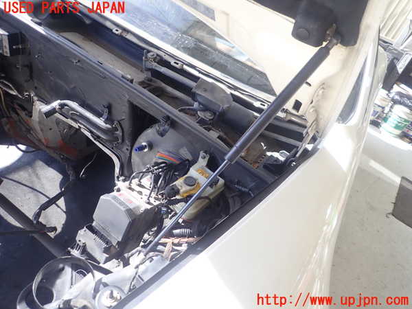 1UPJ-9233901068]マセラティ・3200GT(338)ボンネットダンパー  【左ハンドル】 中古_2