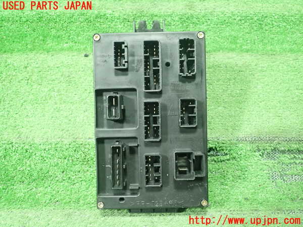 1UPJ-9233906742]マセラティ・3200GT(338)ヒューズボックス2  【左ハンドル】 中古_2