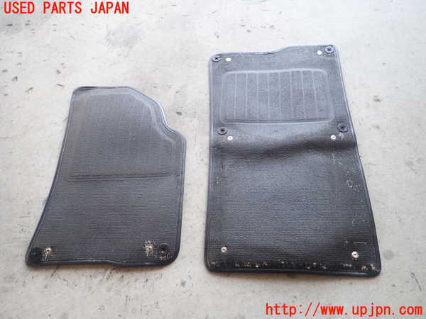 1UPJ-9233907800]マセラティ・3200GT(338)フロアマット  【左ハンドル】 中古_2