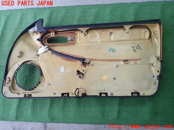 1UPJ-9233901264]マセラティ・3200GT(338)左ドア内張り  【左ハンドル】 中古_3