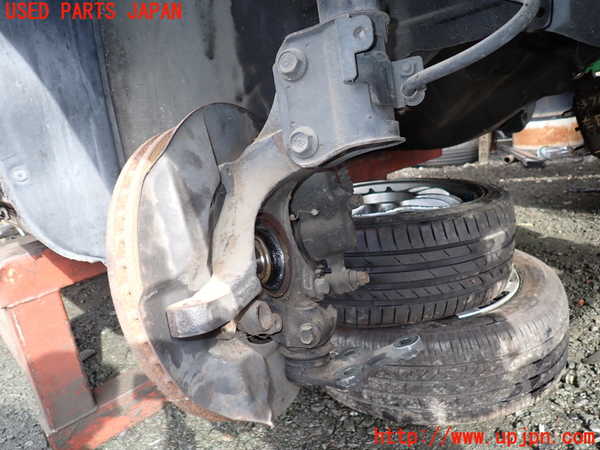 1UPJ-9233914290]アルシオーネ SVX(CXW)右フロントナックルハブ 中古_2