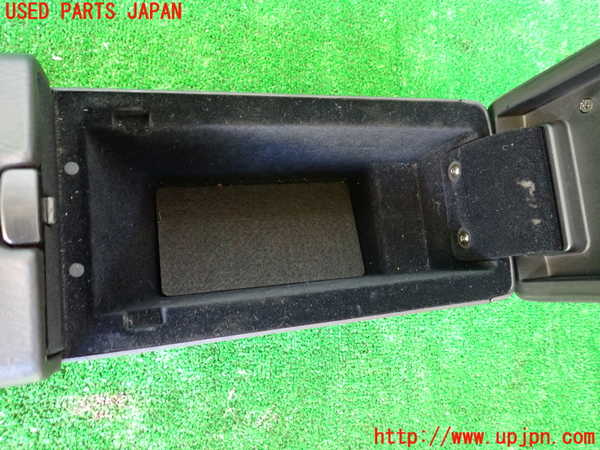 1UPJ-9233917540]アルシオーネ SVX(CXW)センターコンソール 中古_4
