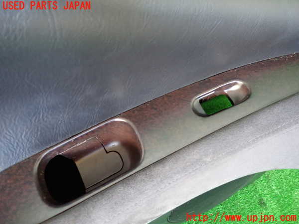 1UPJ-9233911264]アルシオーネ SVX(CXW)左ドア内張り 中古_2