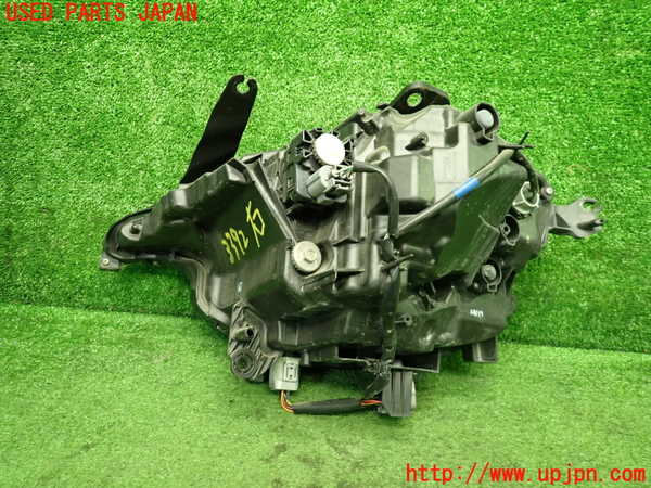 1UPJ-9233921130]ロードスター(ND5RC)右ヘッドライト LED 中古_3